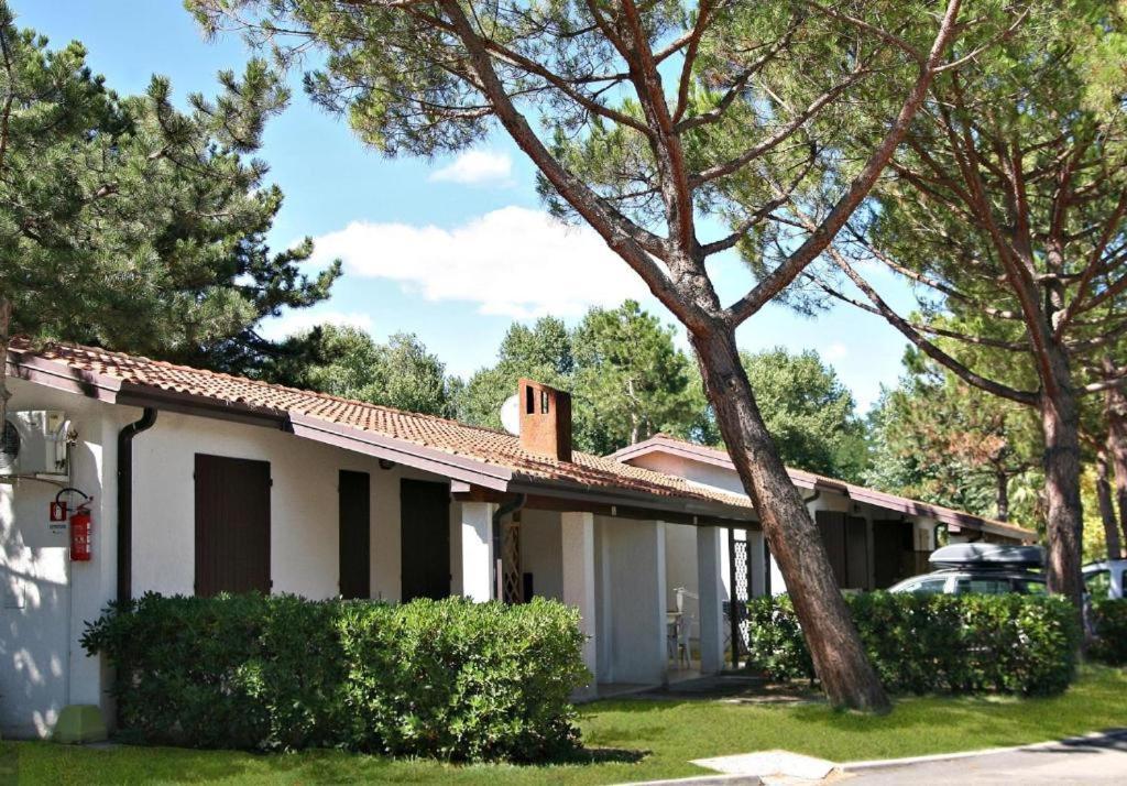 I Tre Moschettieri Camping Village Лідо-ді-Помпоза Екстер'єр фото