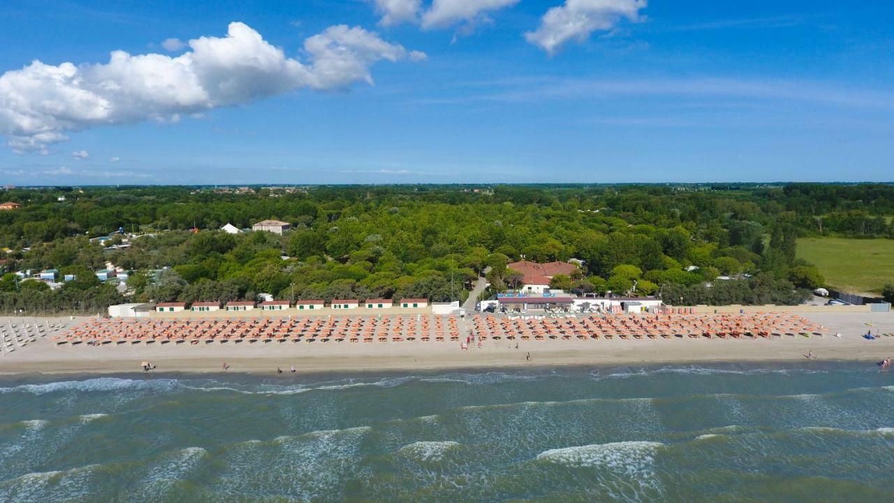 I Tre Moschettieri Camping Village Лідо-ді-Помпоза Екстер'єр фото