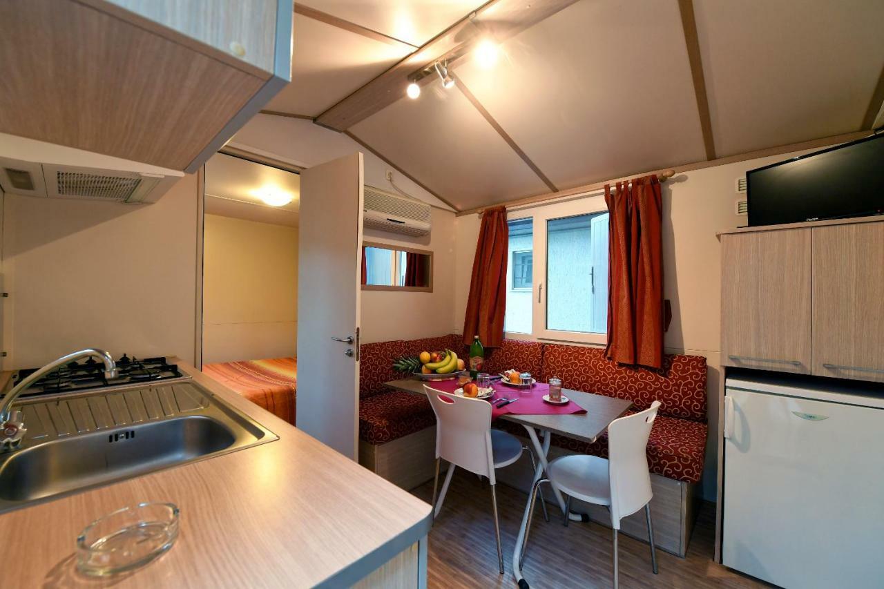 I Tre Moschettieri Camping Village Лідо-ді-Помпоза Екстер'єр фото